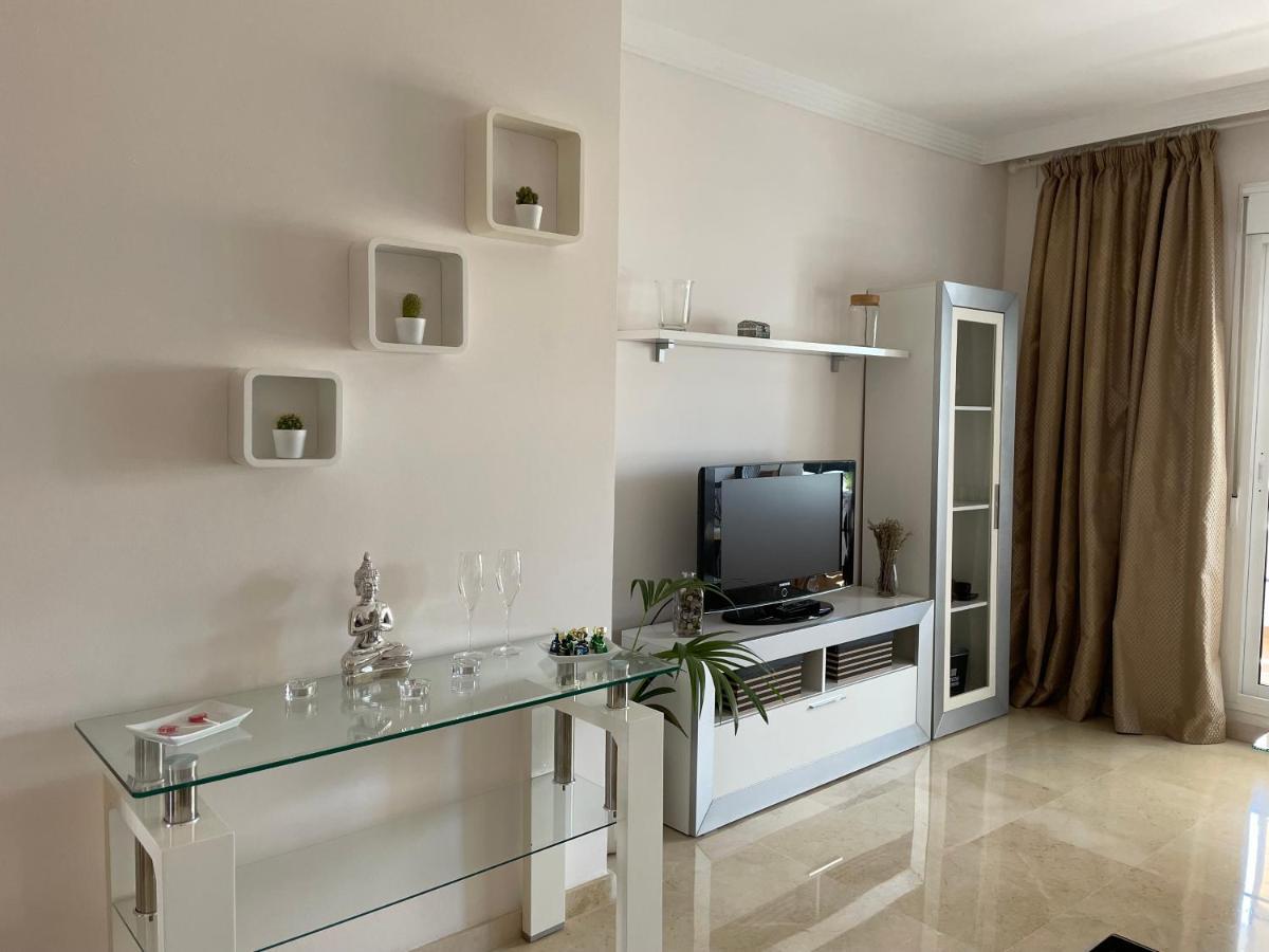 Residencial Duquesa Apartment San Luis de Sabinillas Ngoại thất bức ảnh